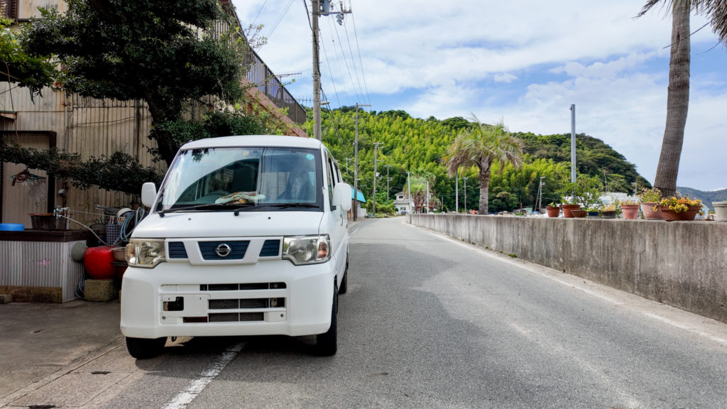 ナンバーのない車