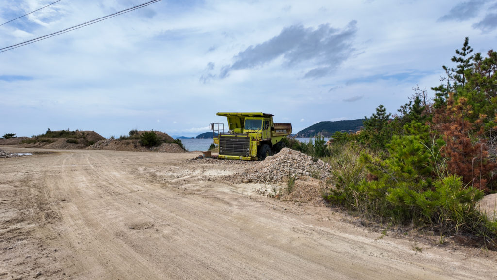 巨大なトラック